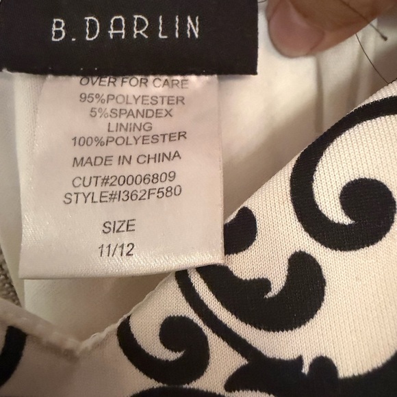 B Darlin Chic Strapless Sheath Black and White Dress with pockets - Picture 3 of 3